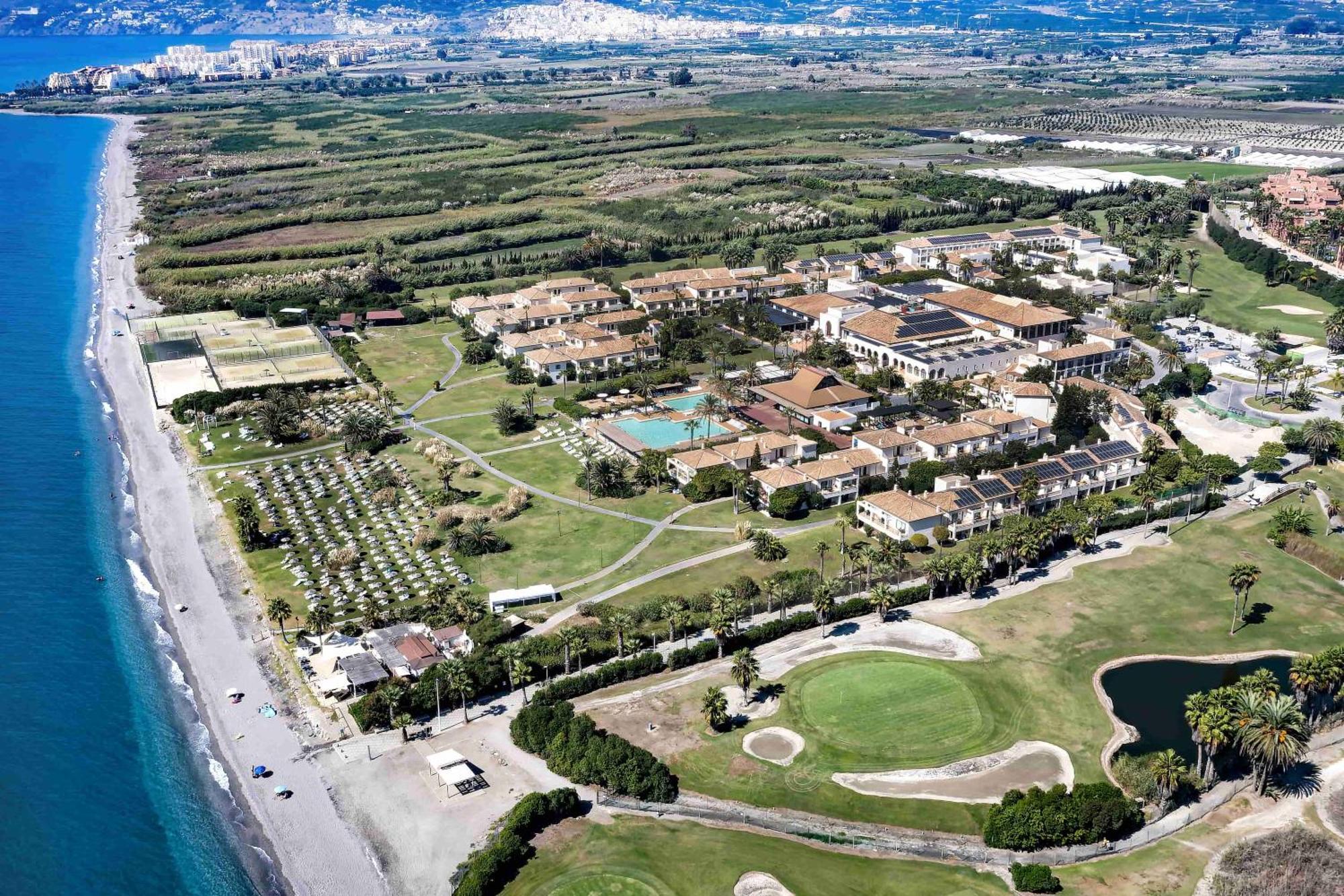 Отель Impressive Playa Granada Golf Мотриль Экстерьер фото
