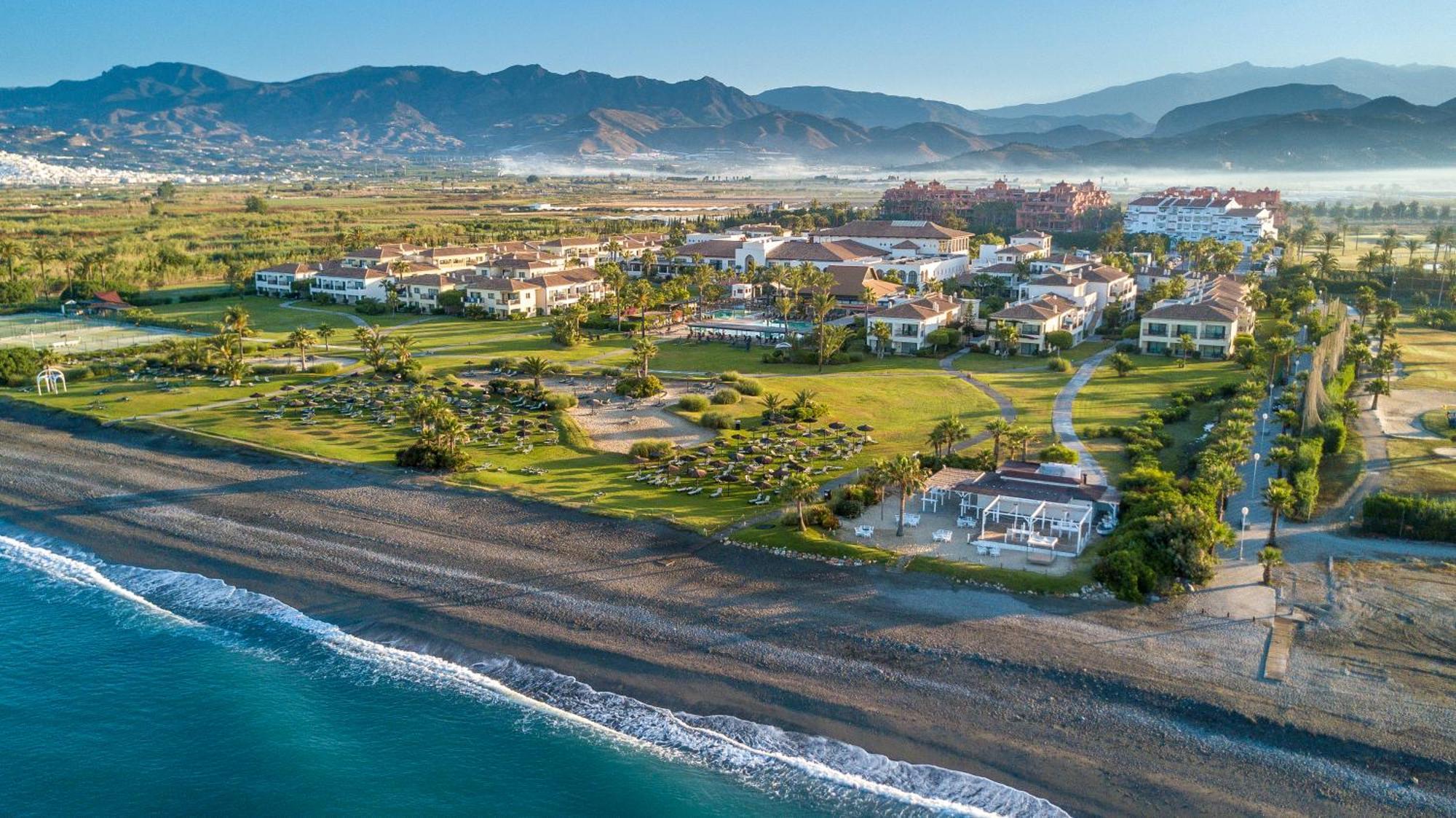 Отель Impressive Playa Granada Golf Мотриль Экстерьер фото