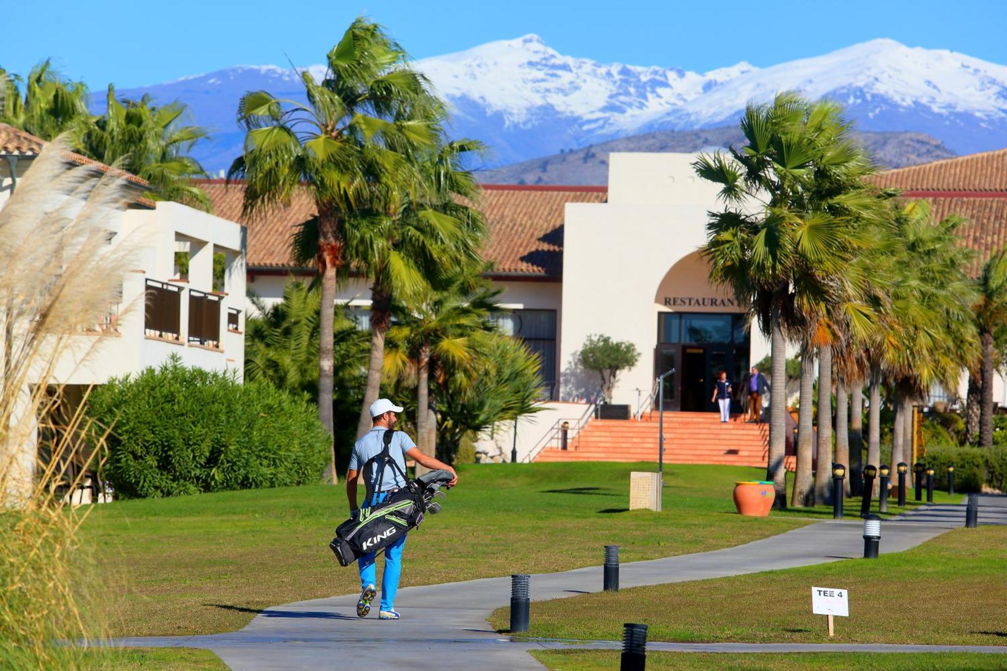 Отель Impressive Playa Granada Golf Мотриль Экстерьер фото